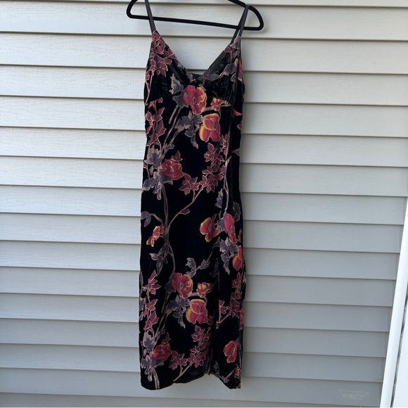 Rachel Zoe Dresses & Skirts - Rachel Zoe Velvet Burnout Floral Maxi Dress Side Slit Adjustable Straps Size 10